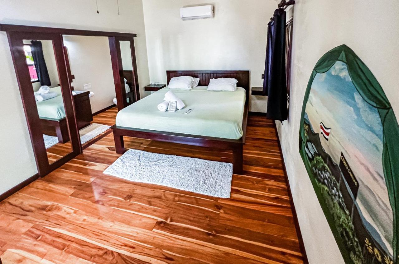 Hona Beach Hotel Dominical Bagian luar foto