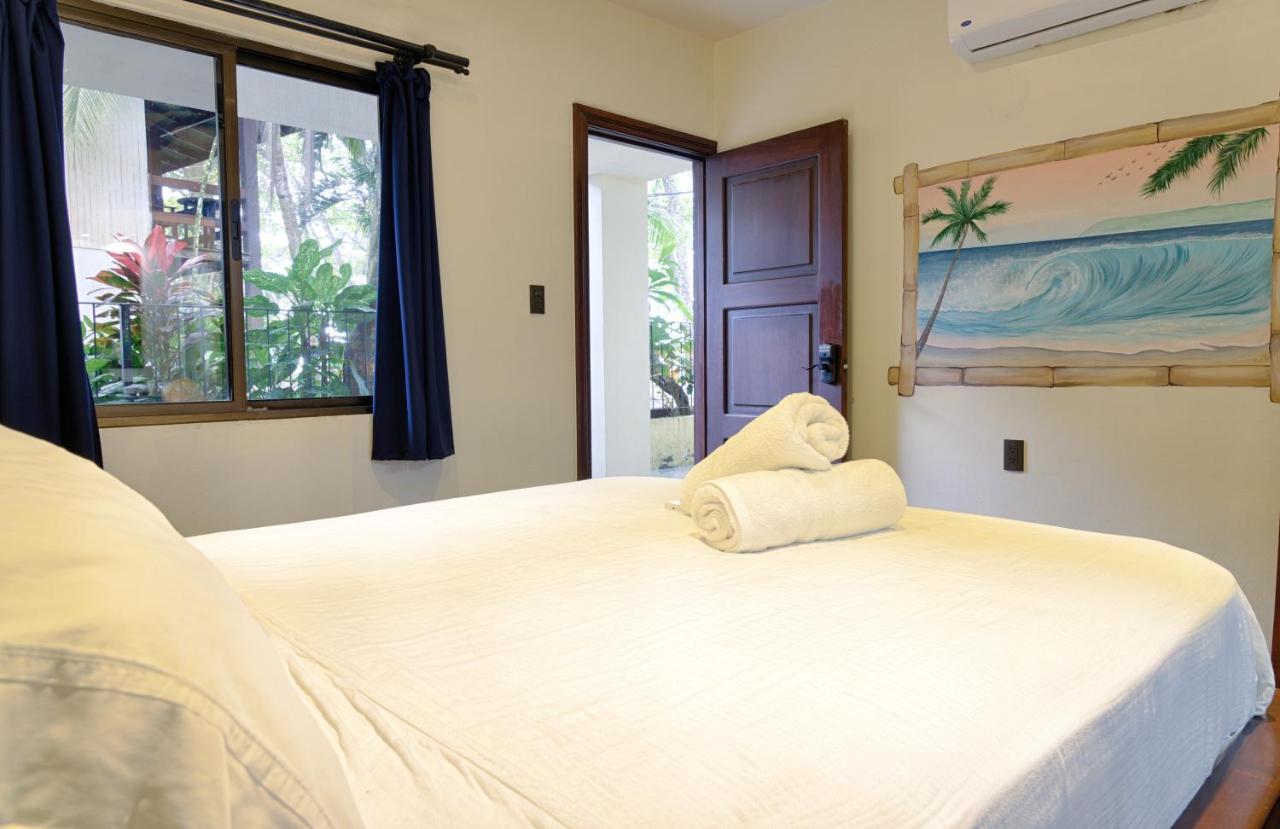 Hona Beach Hotel Dominical Bagian luar foto